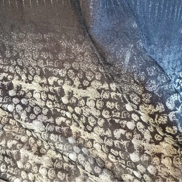 Sheer scarf. Large rectangular - Picture 5 of 7